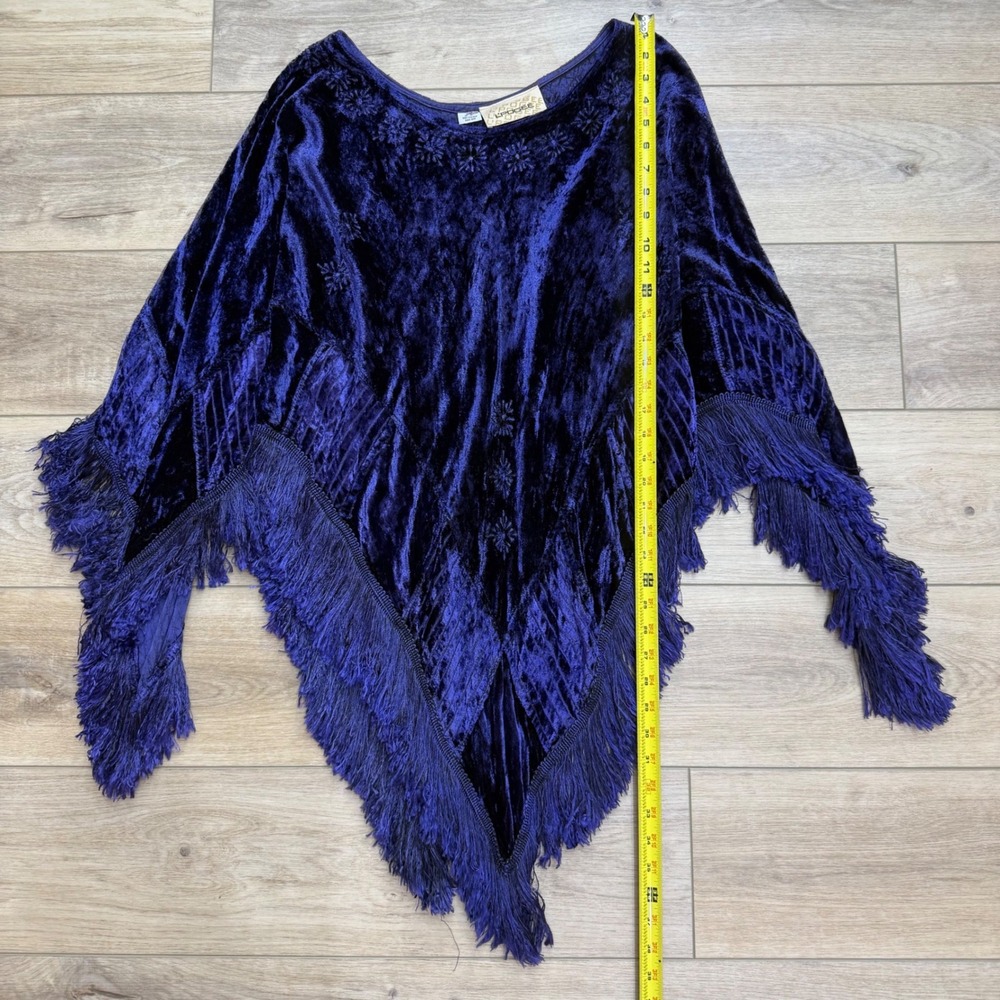 Vintage Purple Crushed Velvet Embroidered Fringe Poncho Whimsigoth  Witchcore - Picture 7 of 7